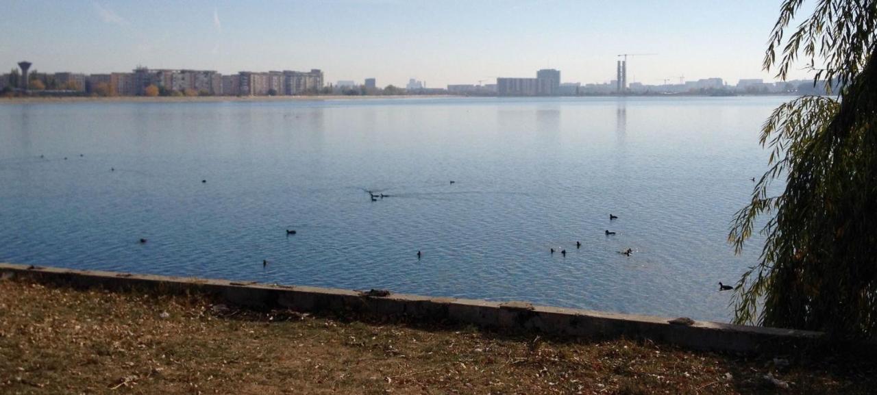 Fancy Westpark 2 Residence Lakeview W7 Bukarest Eksteriør billede